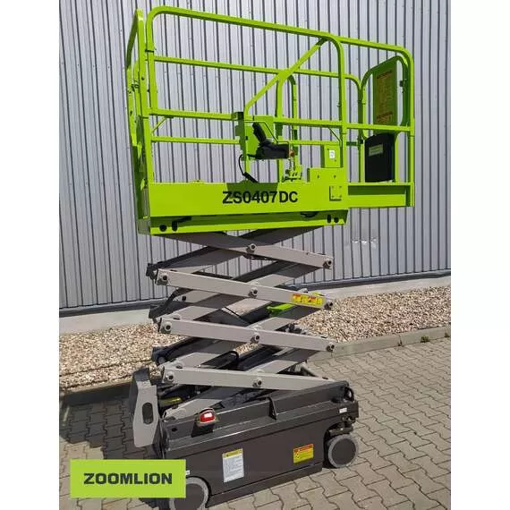 ZOOMLION ZS0407DC 240 кг 4,5 м Подъемник ножничный аккумуляторный в Краснодаре, Грузоподъемность: 240 кг, Высота подъема, м.: 4.5 м, Тип питания: аккумуляторные (DC), Напряжение: 12 В, Тип батареи: Кислотная, обслуживаемая купить по выгодной цене 100kwatt.ru