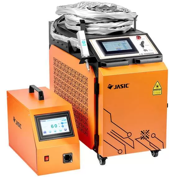 СВАРОГ LASER WELD 1500 2.0 Аппарат для ручной лазерной сварки и резки в Краснодаре, Мощность: 1.5 кВт, Напряжение: 220 Вольт (однофазные) купить по выгодной цене 100kwatt.ru